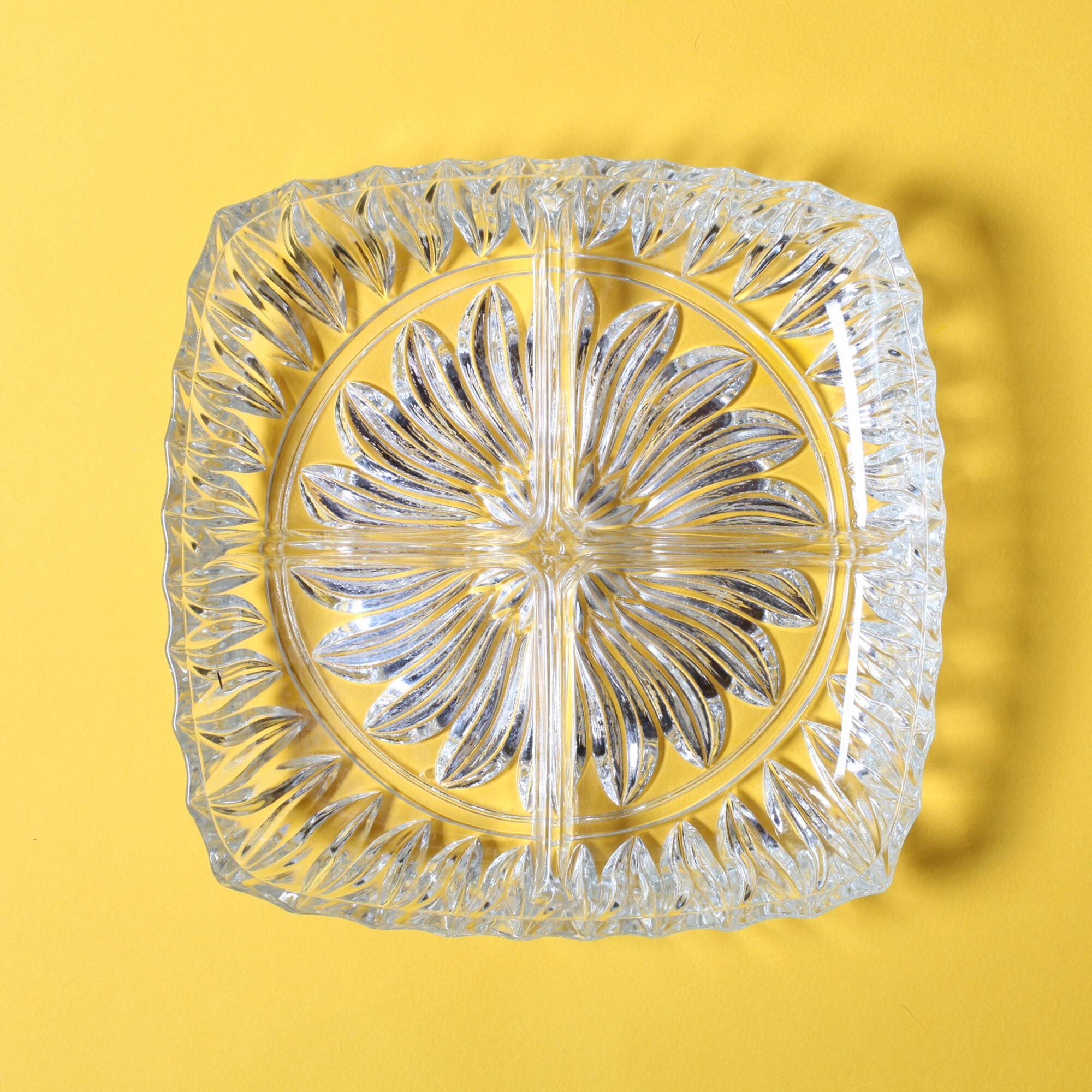 Mid-century Divided Serving Plate / Clear Appetizer Tray / Italy / 1970s