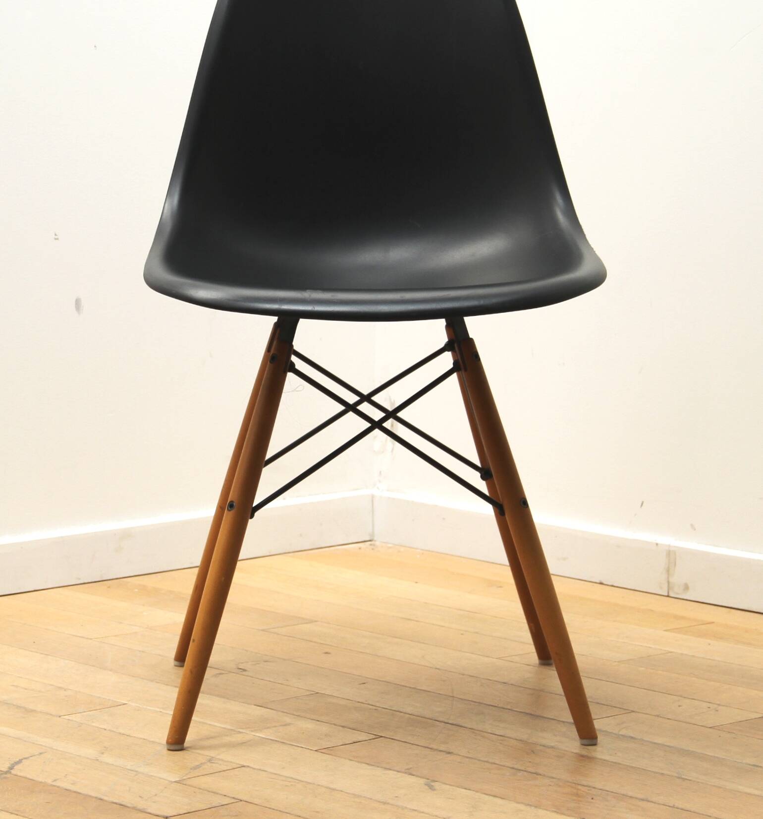 DSW chair, Charles & Ray Eames, Vitra