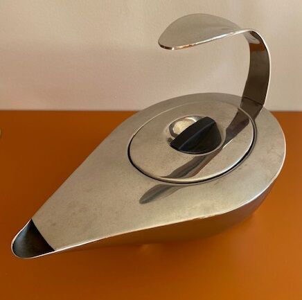 Bodum stainless steel teapot