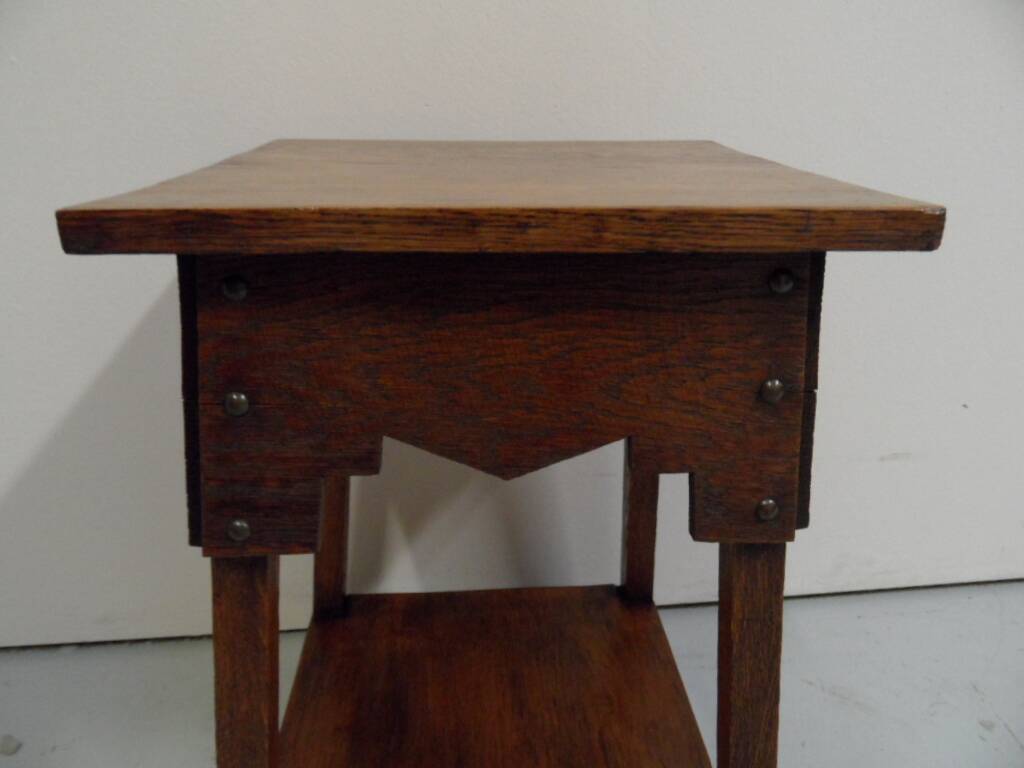 Antique oak piede stalle