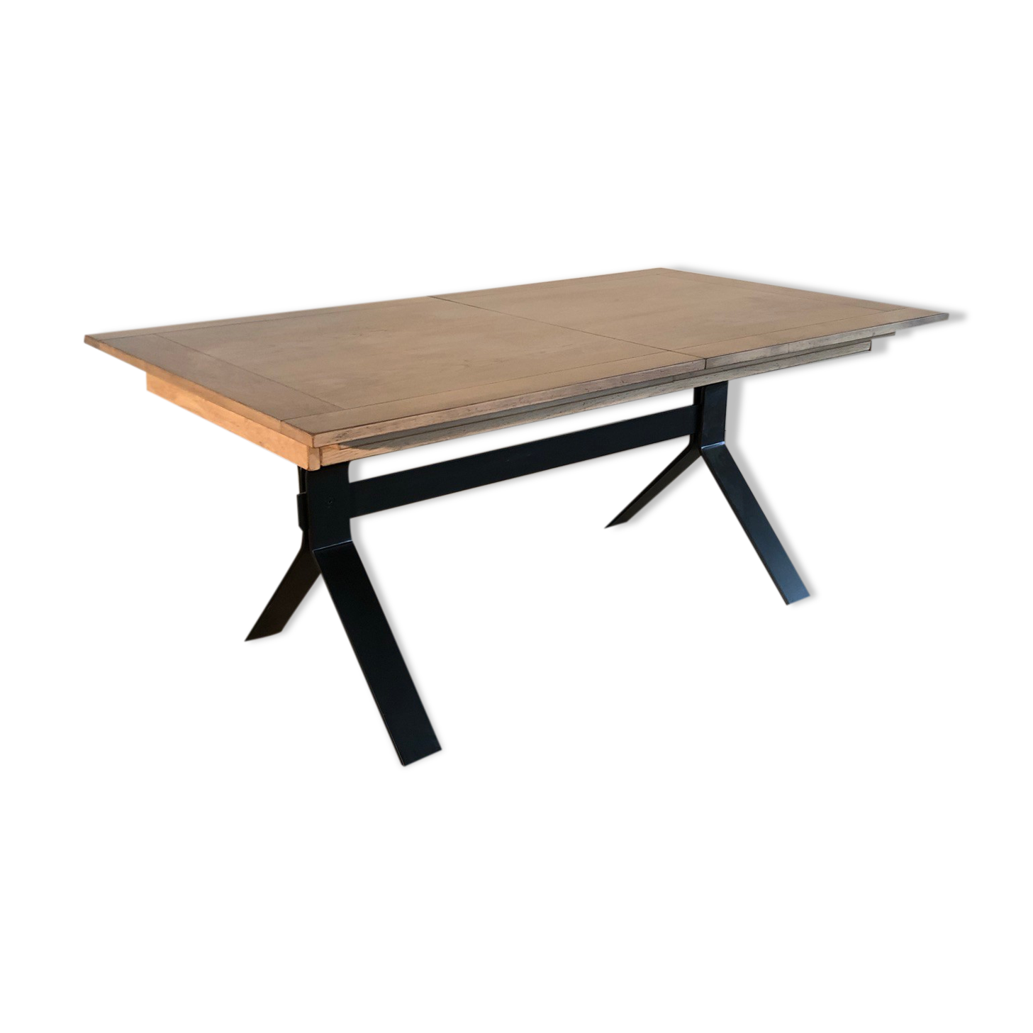 Industrial extension dining table