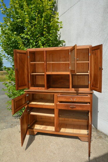 Mado buffet two vintage bodies