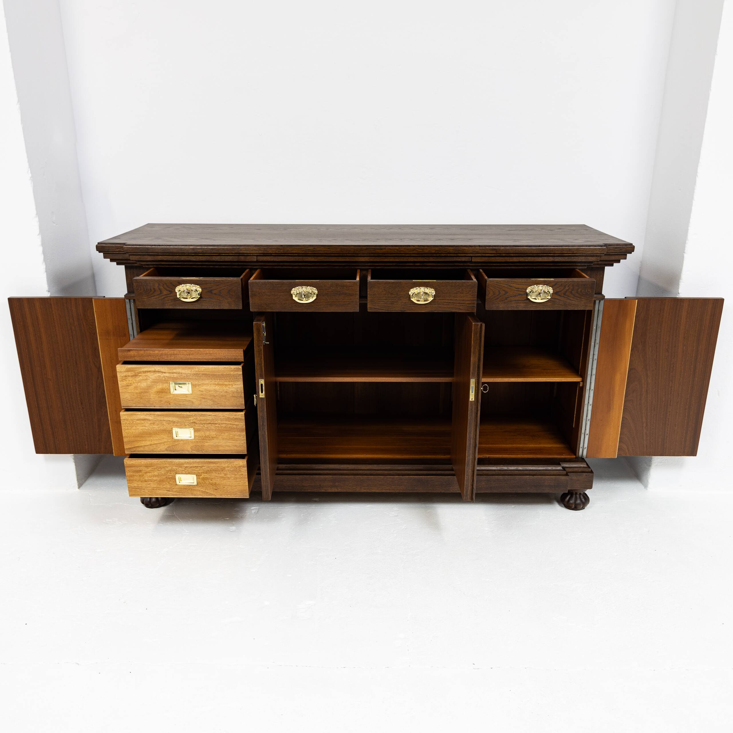 Large buffet with 4 doors in oak and mahogany - early 20th century
