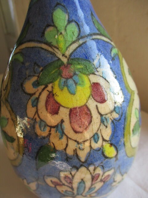 Sandstone vase decoration flowers