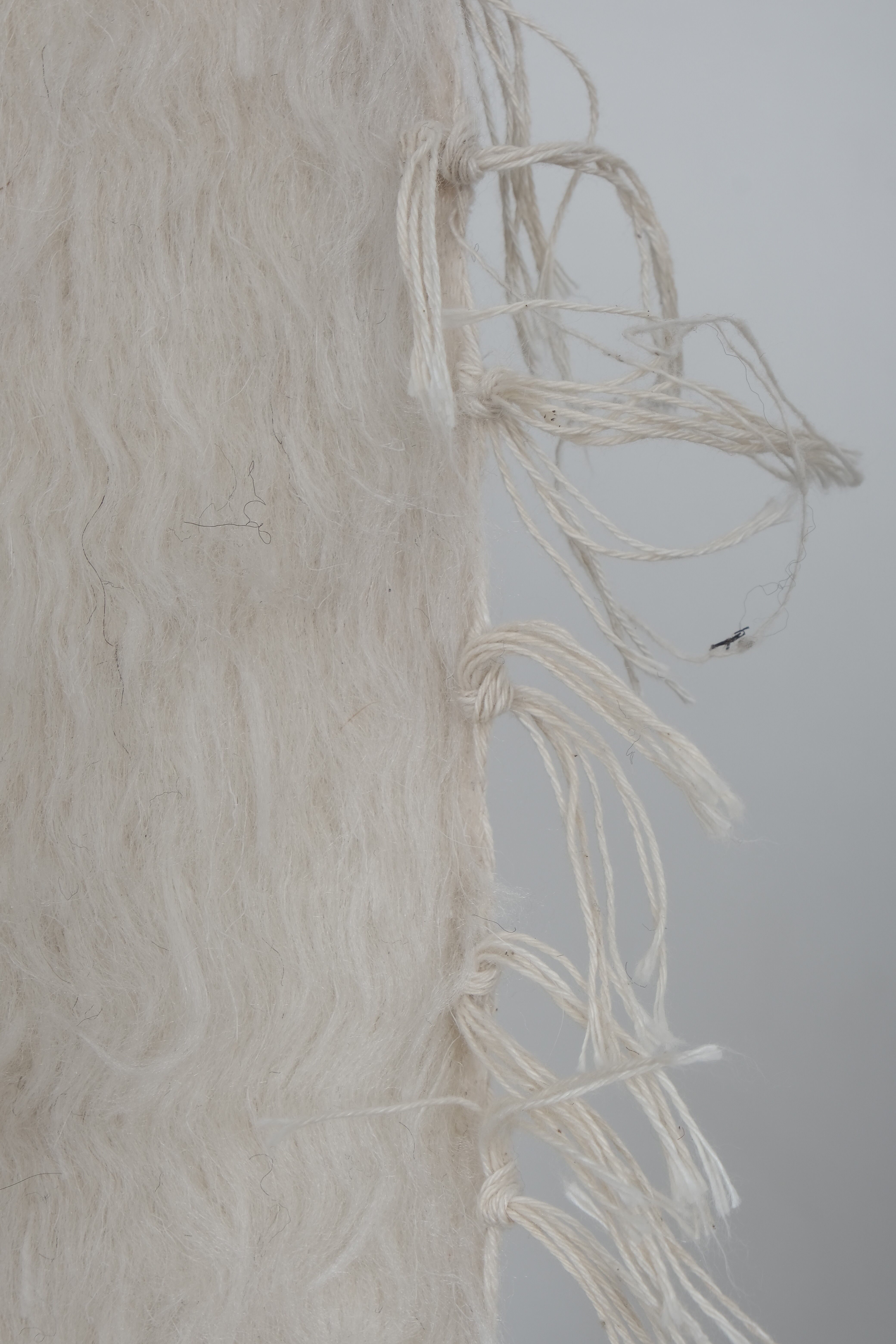 Vintage Turkish rug from Oushak, hand-woven 223x239 cm