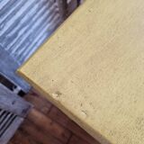 Chevet jaune patiné