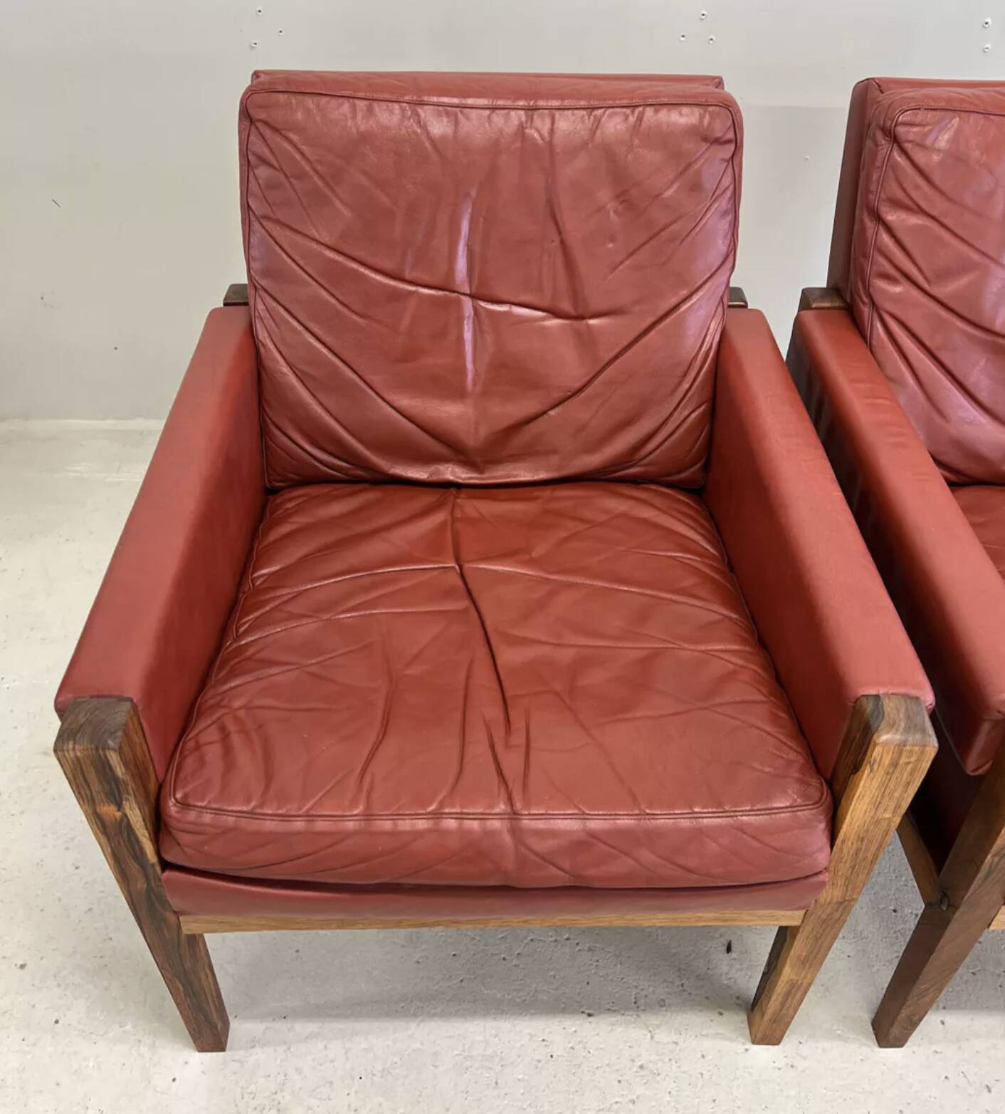 Vintage Danish Lounge Chairs In Rosewood And Leather. 1960s. 5