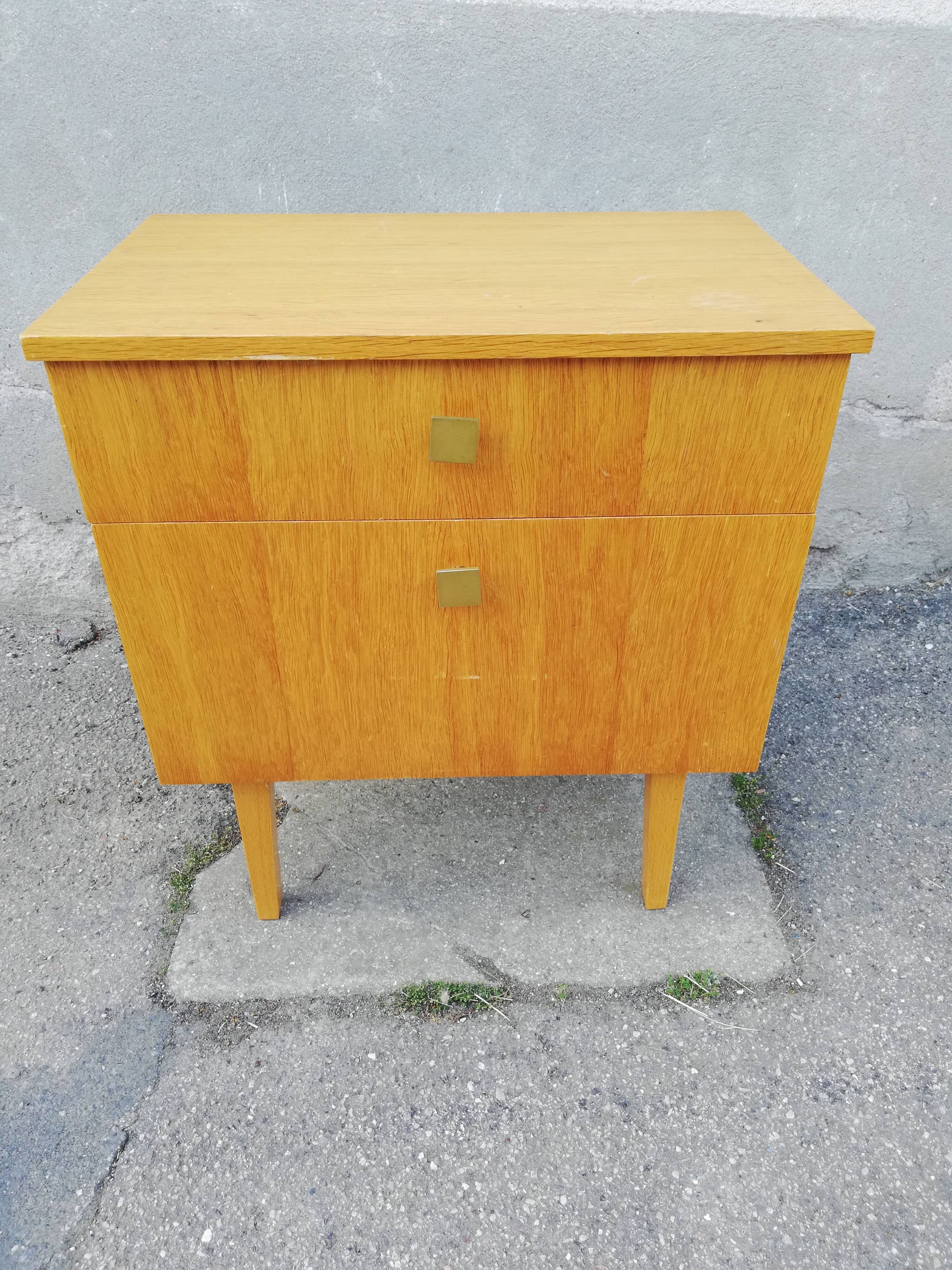 Vintage bedside 1 drawer 1 valve