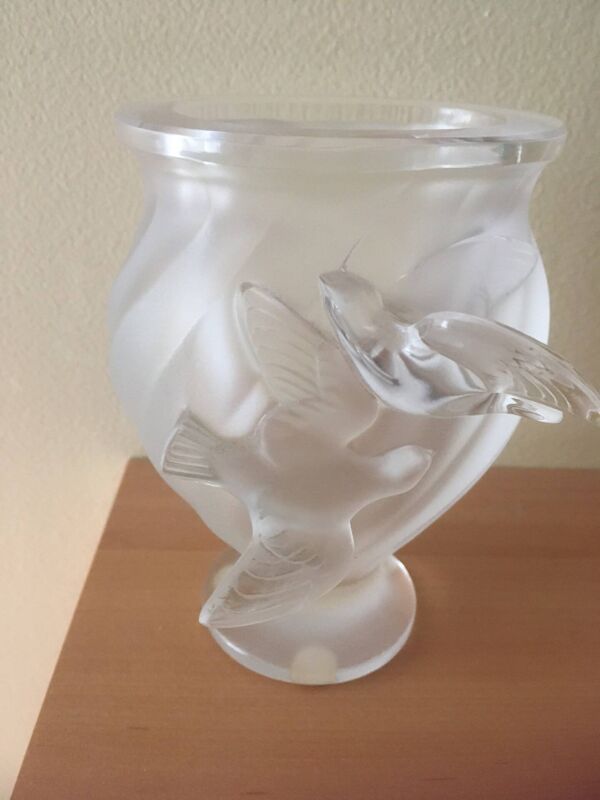 Vase cristal ancien  signé Lalique