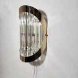 Aplique de pared de cristales. Italia, 1980s.