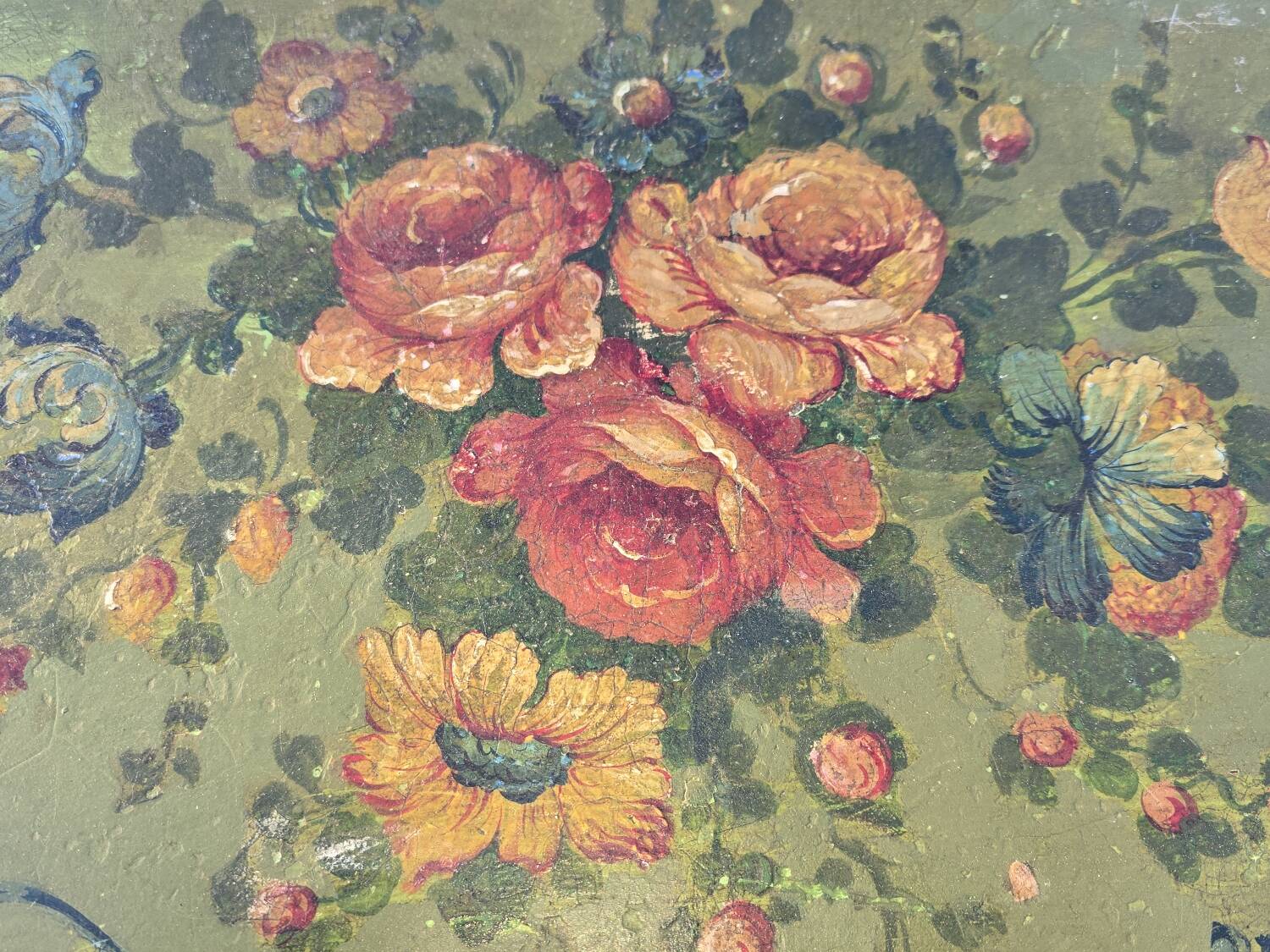 Antique vintage painted chest of drawers