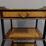 Table d'appoint antique Napoléon 3 avec marqueterie