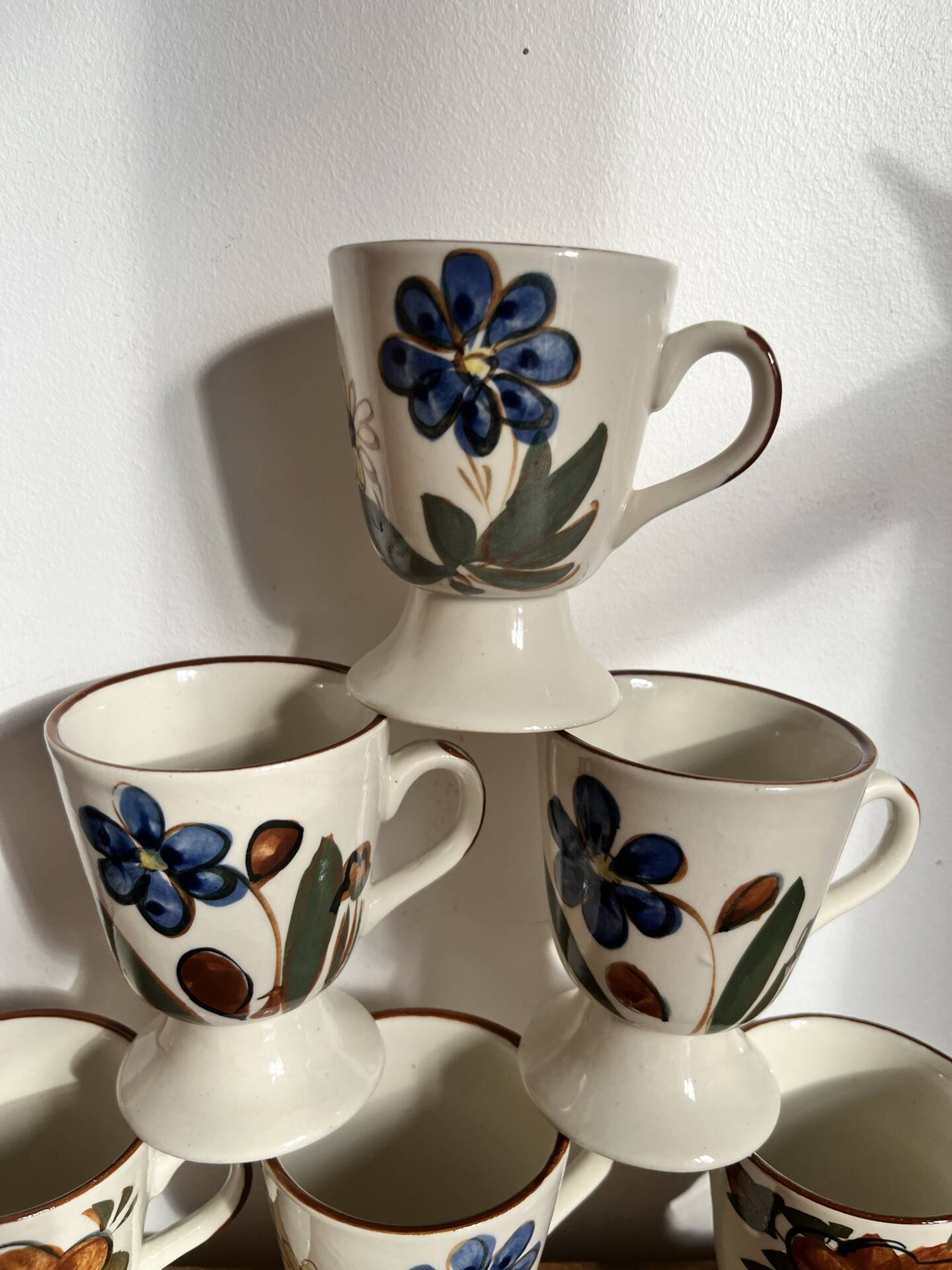 6 coffee cups