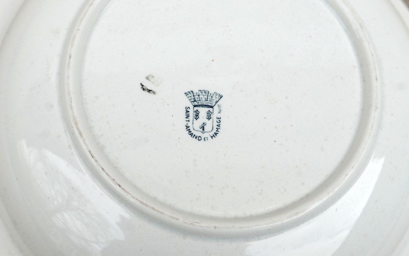 Deep dish ceramic 50s