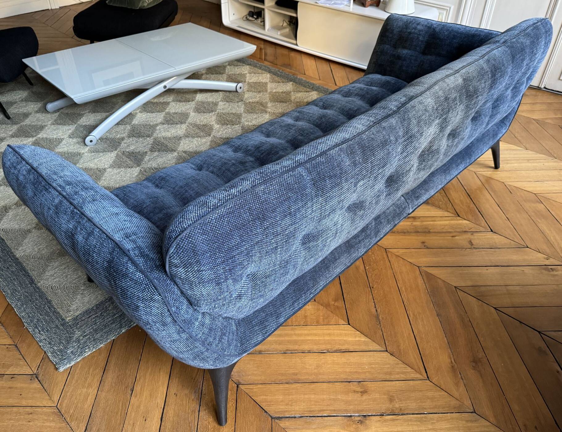 Roche bobois parcours sofa 2pl 1/2 blue velvet fabric