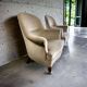 Ensemble de 2 monoplaces/fauteuils/sièges club vintage écru