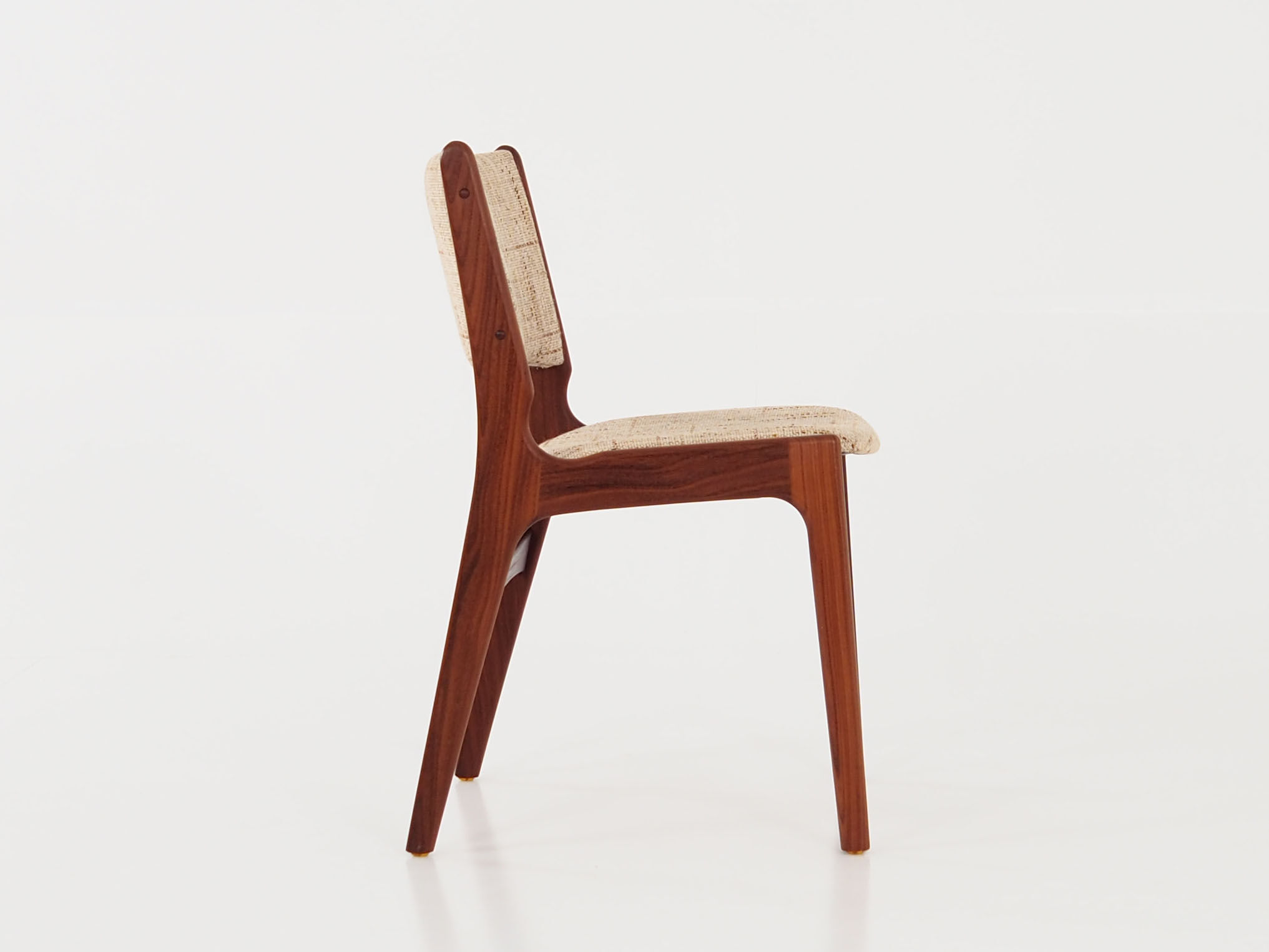 Six chairs by Henning Kjaernulf design, 70s design