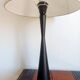 Lampe diabolo en bois noirci
