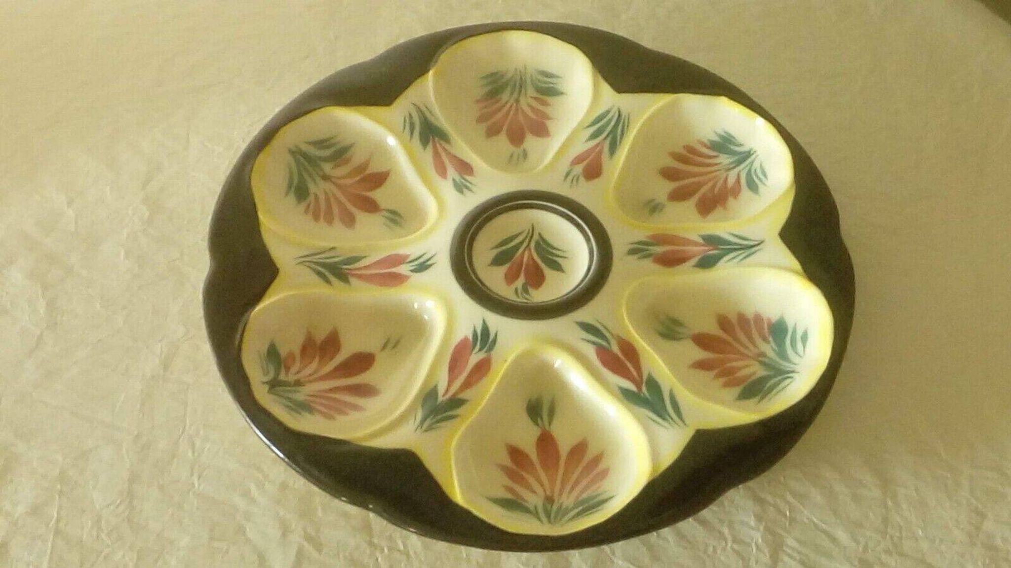 HB Quimper earthenware oyster plate