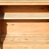 Superbe ancien meuble de métier à casiers et placard en chêne massif