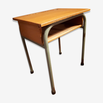 Desk schoolboy 1970