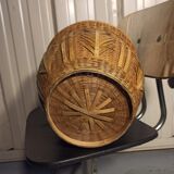 Wicker basket year 80 pot cache
