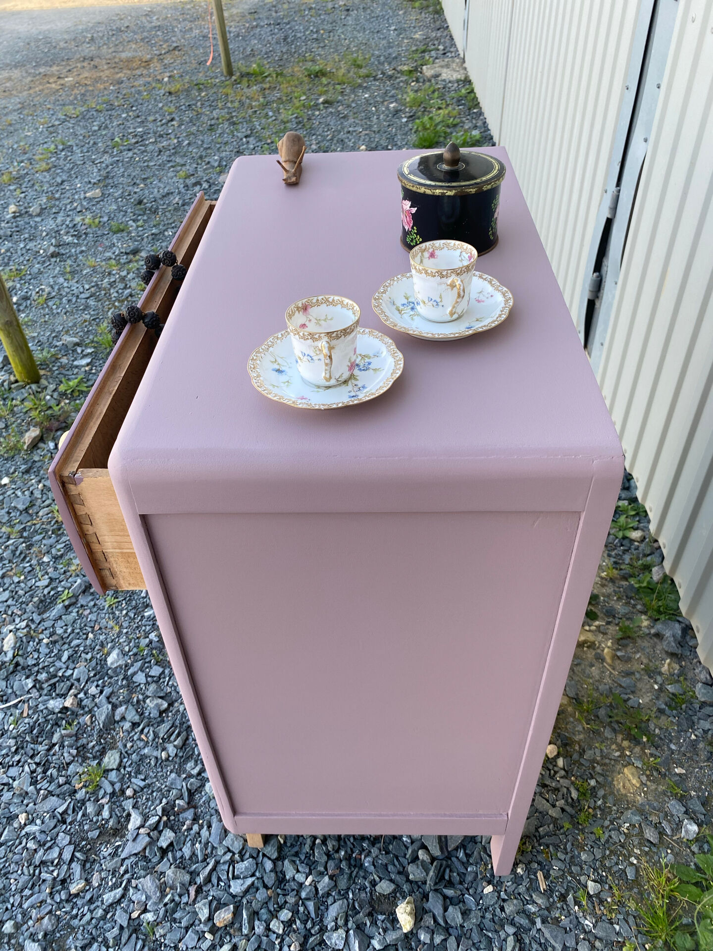 Commode vintage