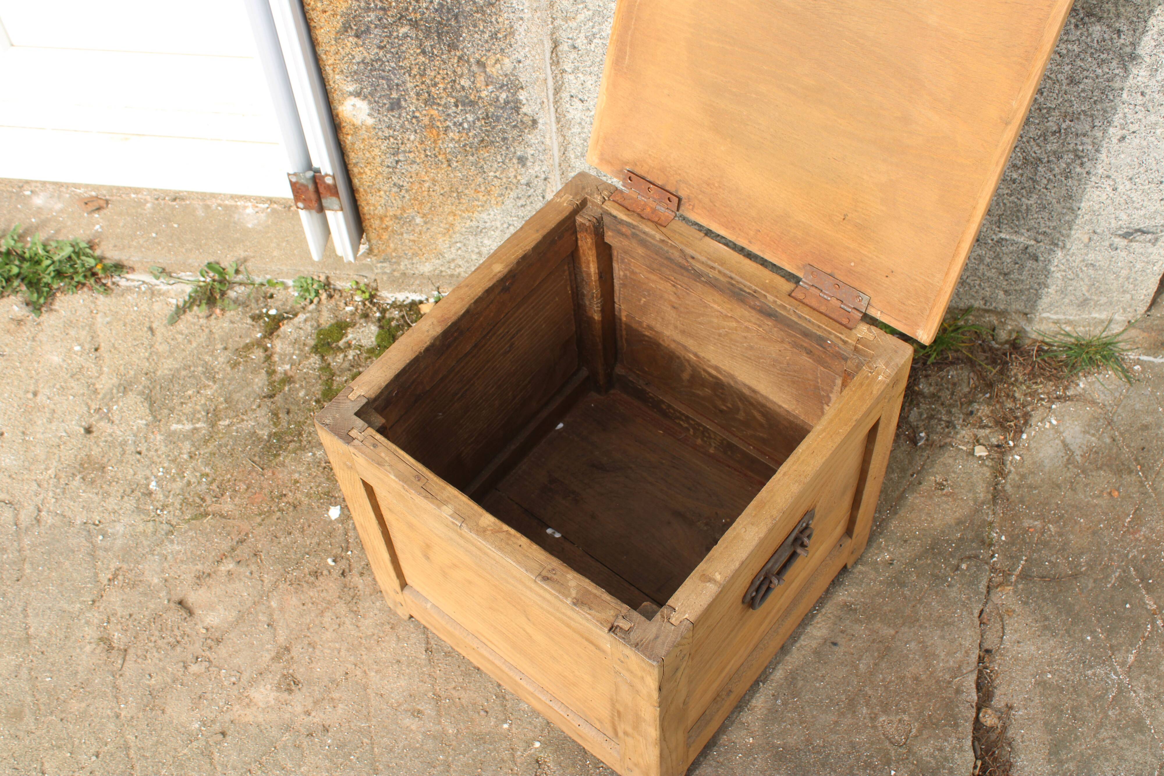 Small antique wooden chest – sandblasted