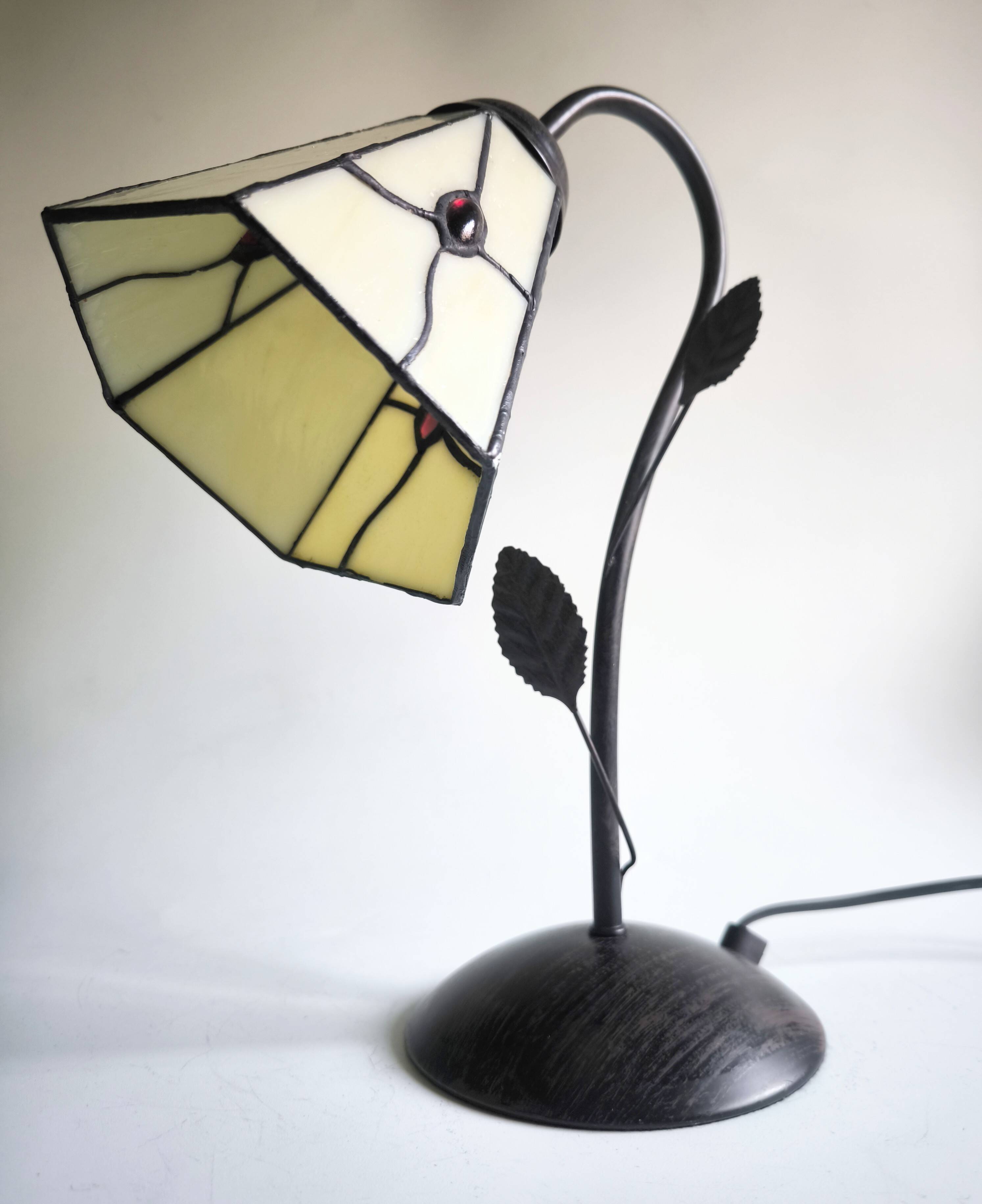Lampe de table style Tiffany