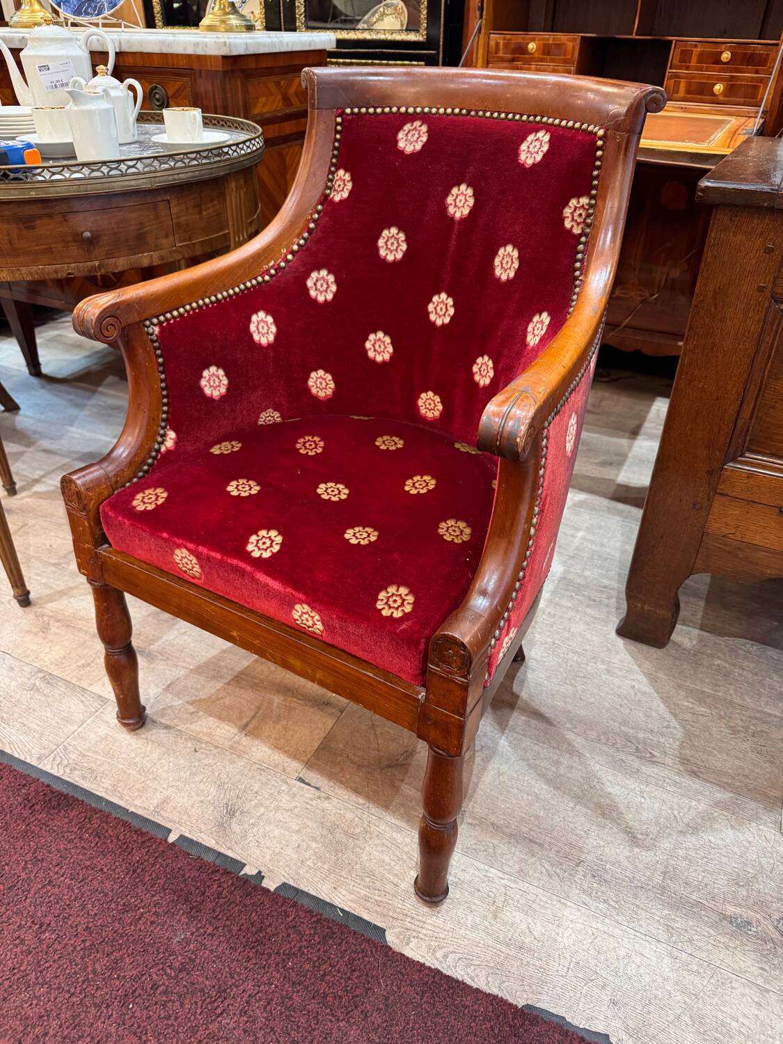 Pair of Gondola shepherdesses