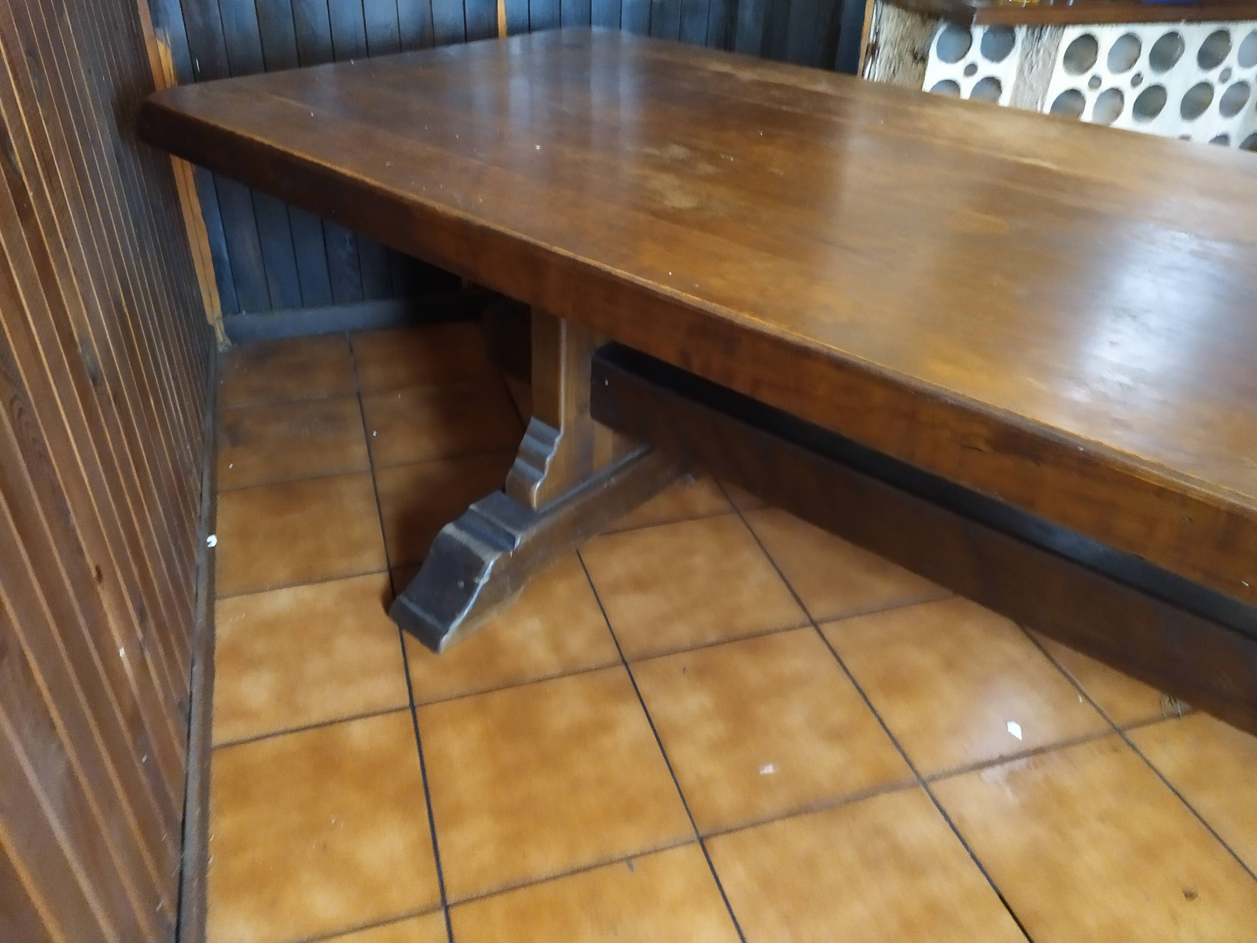 Dining table in solid wood for 10 - 12 people