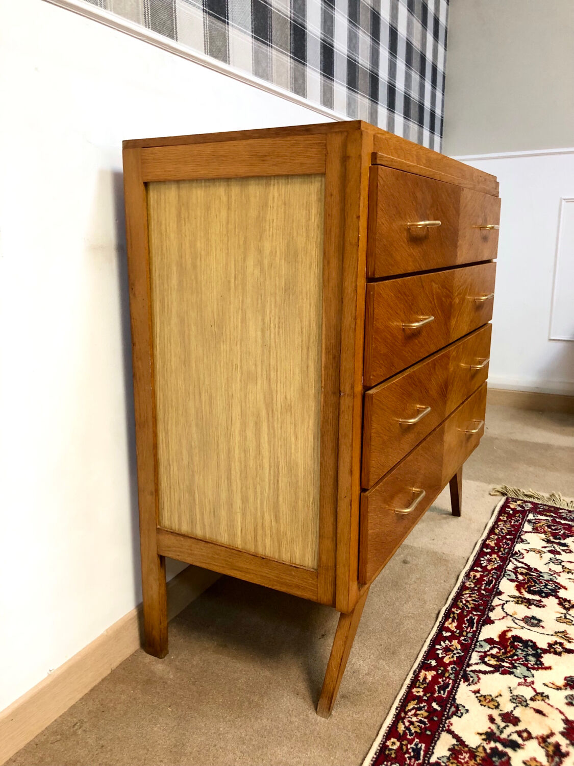 Compass feet dresser
