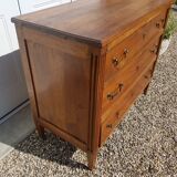 Walnut chest of drawers Louis XVI era