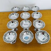 Lot de 12 coupelles en inox années 70