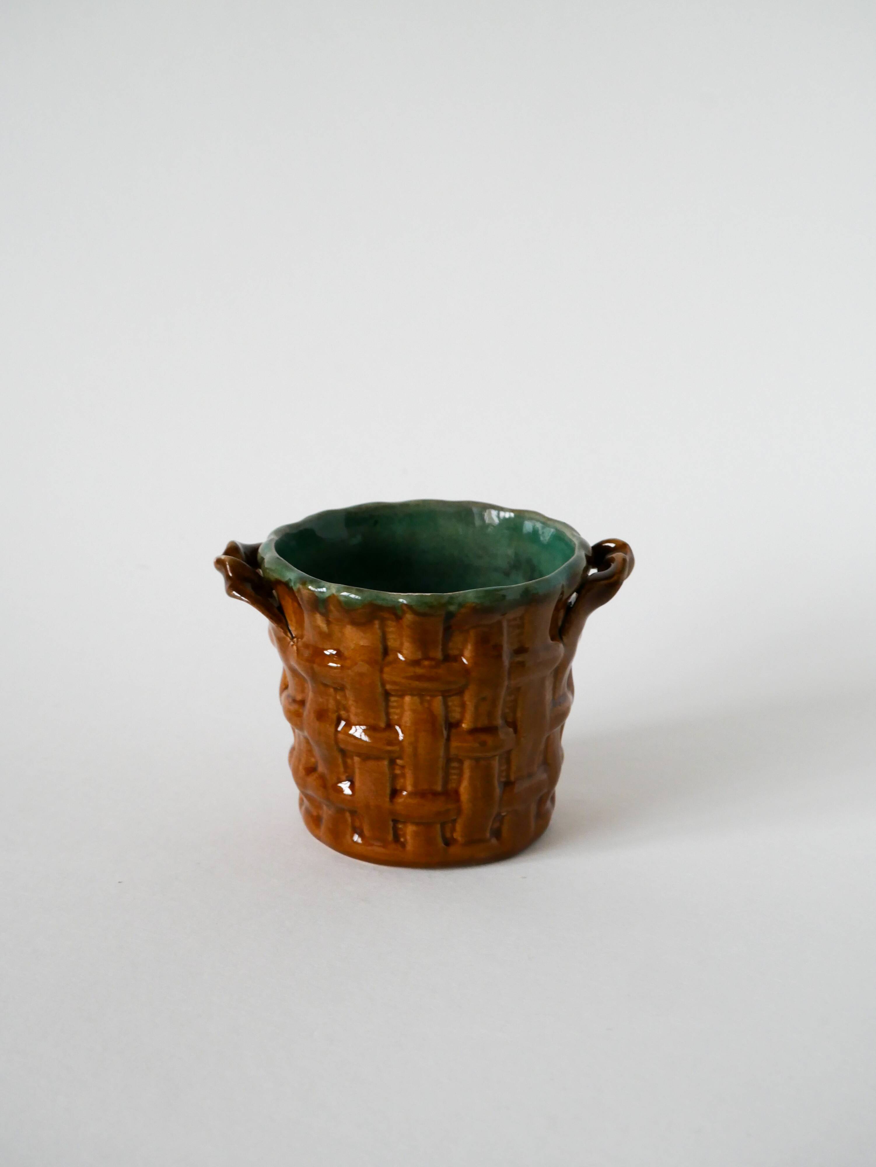 Slip planter, imitation bamboo, 1970