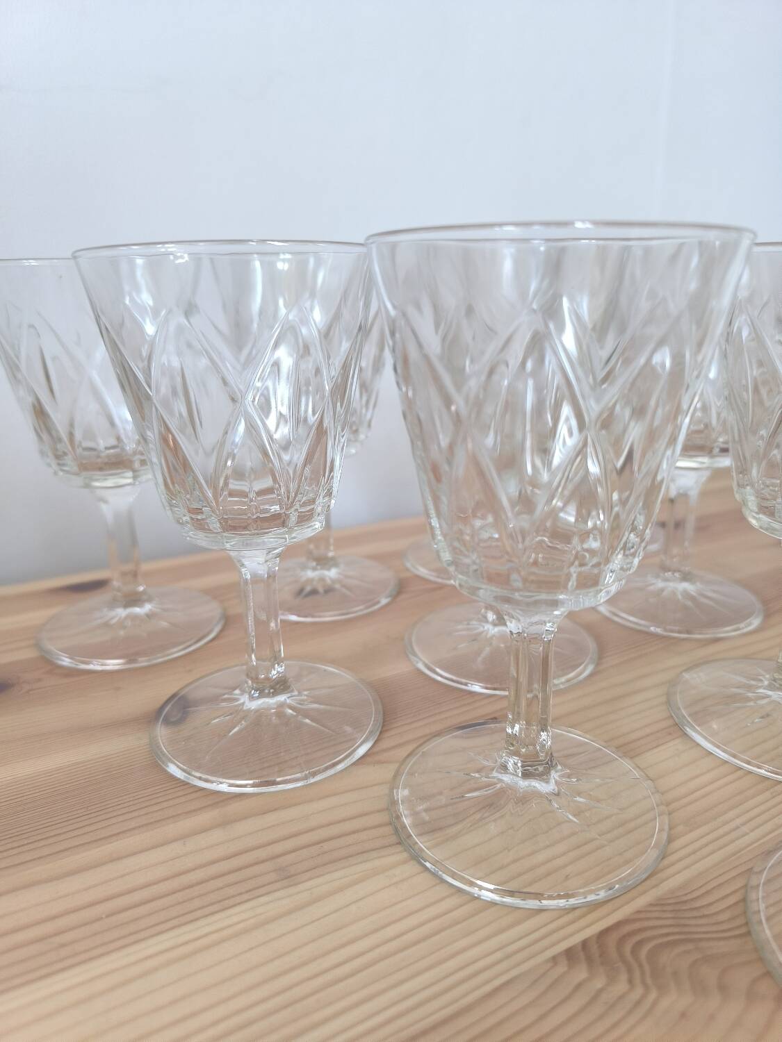Set of 10 Chiseled Glass Wine Glasses from the 60s
