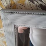 Rectangular mirror in light grey painted wood and beveled glass