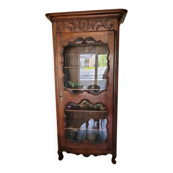 Magnifique bonnetière ancienne en bois massif sculpté – style Louis XV