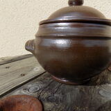 Norman pottery bowls and cups