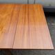 Table scandinave