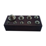 Weight box