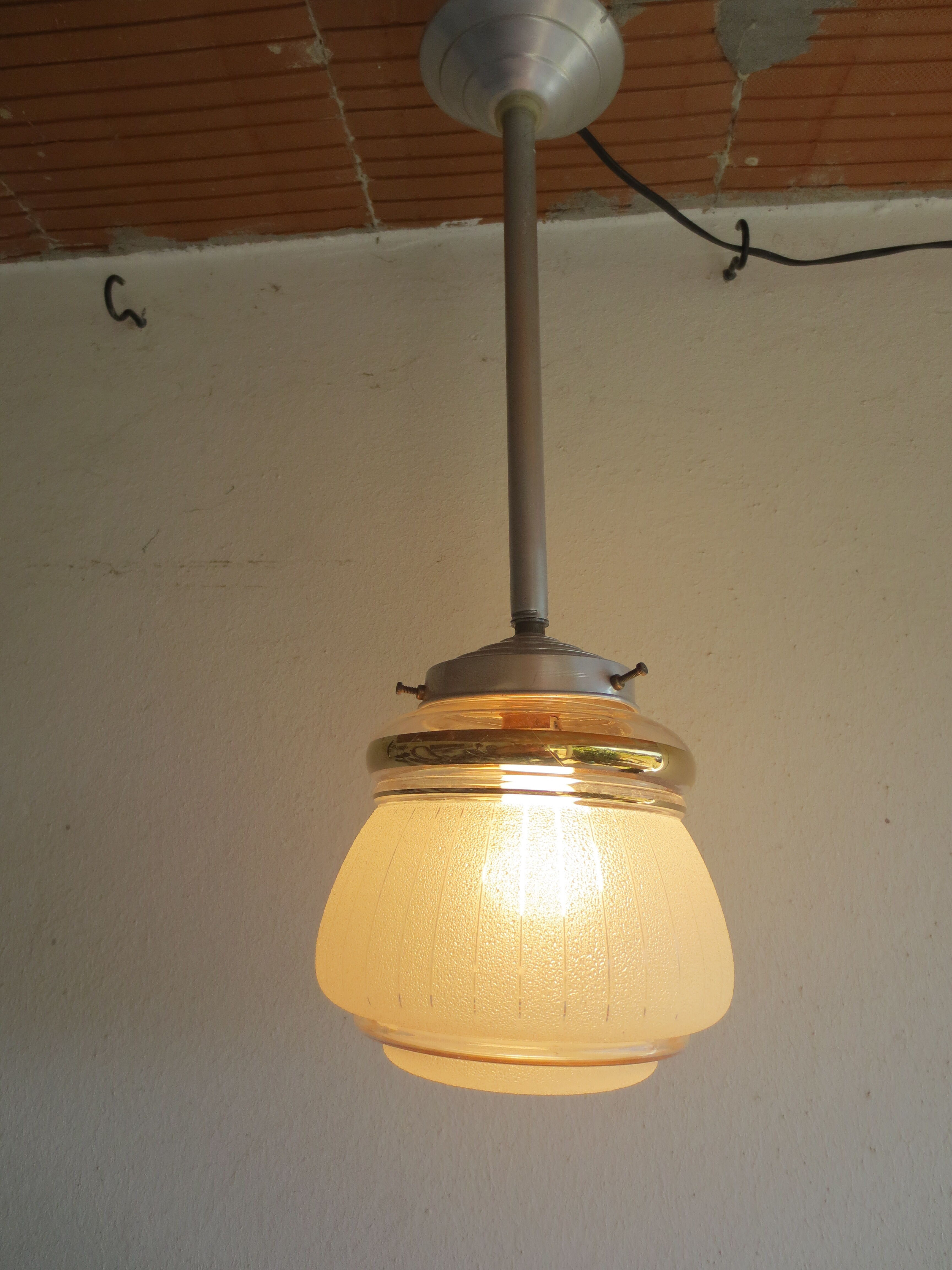 suspension vintage in frosted glass