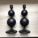 2 bougeoirs boule métal noir 23.5 cm