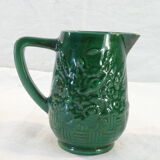 Pichet vert vintage en faience de St clement decor de panier fleuri