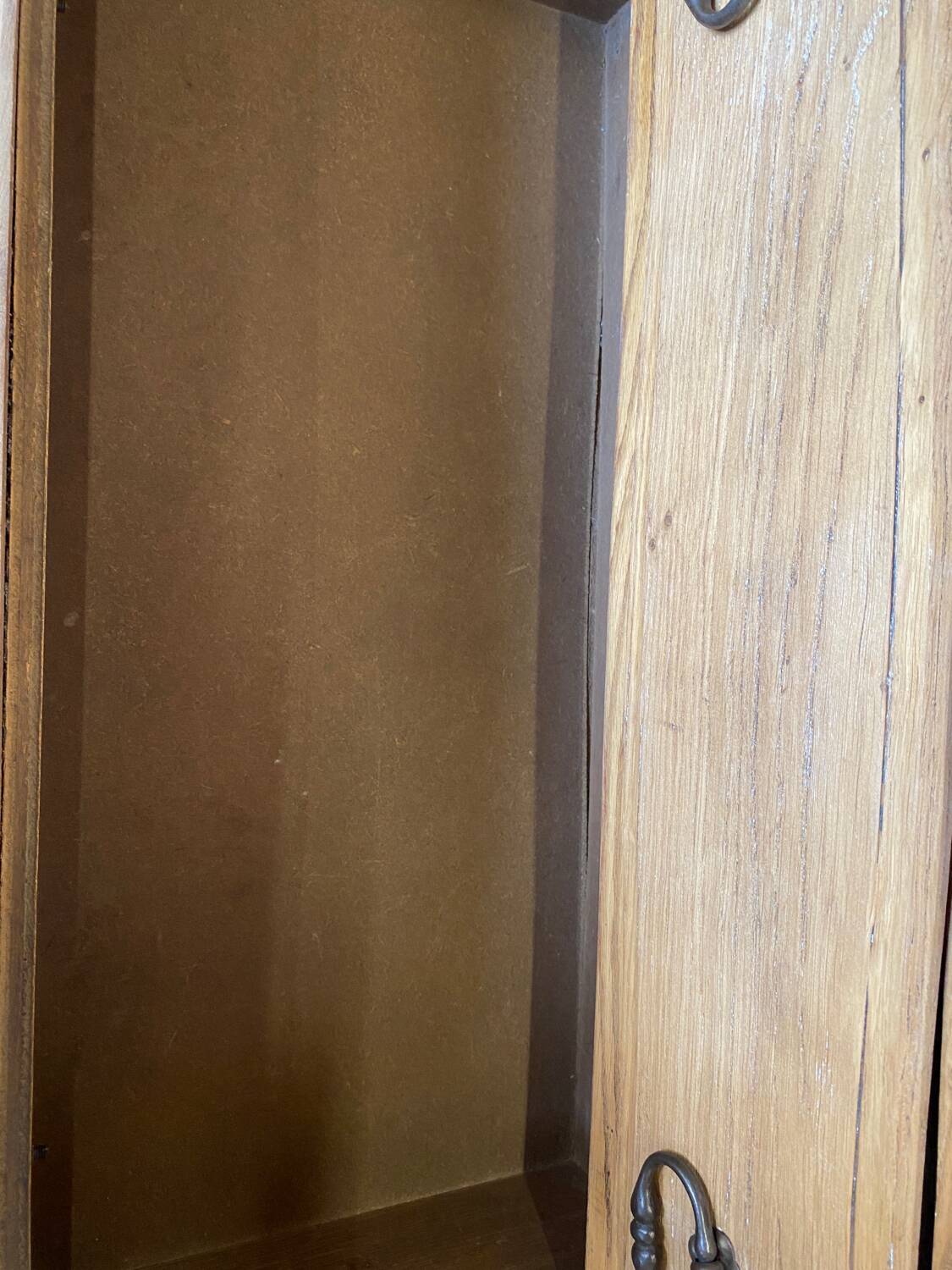 Granite effect chest of drawers