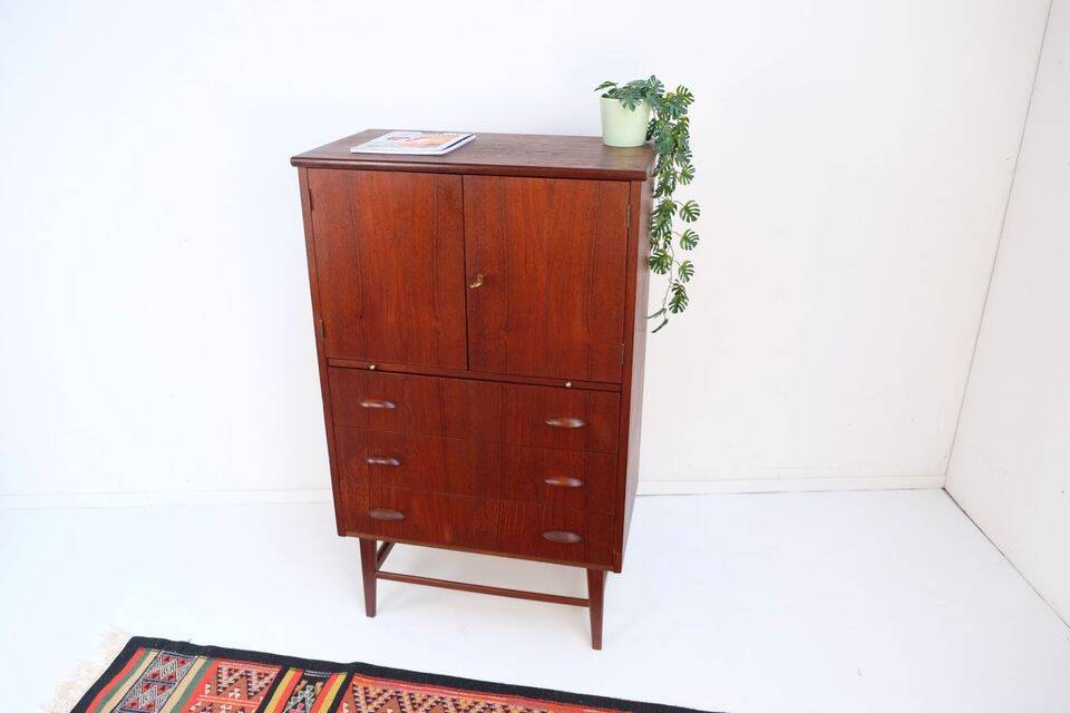 Teak secretary in Danish style, 60s/70s, retro style.