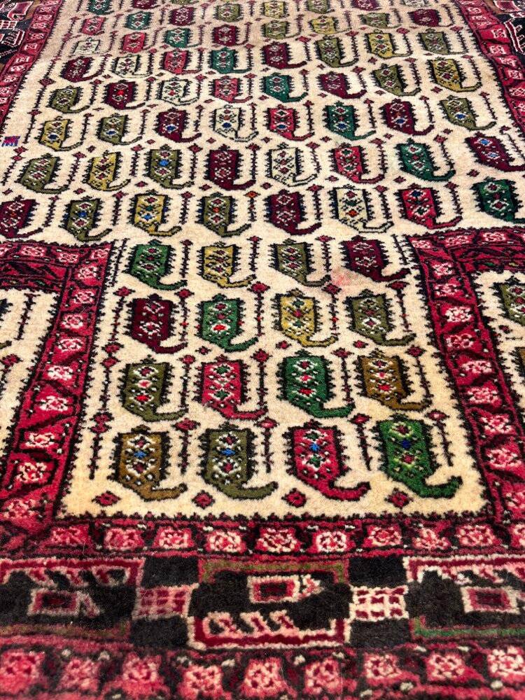 Tapis persan ancien