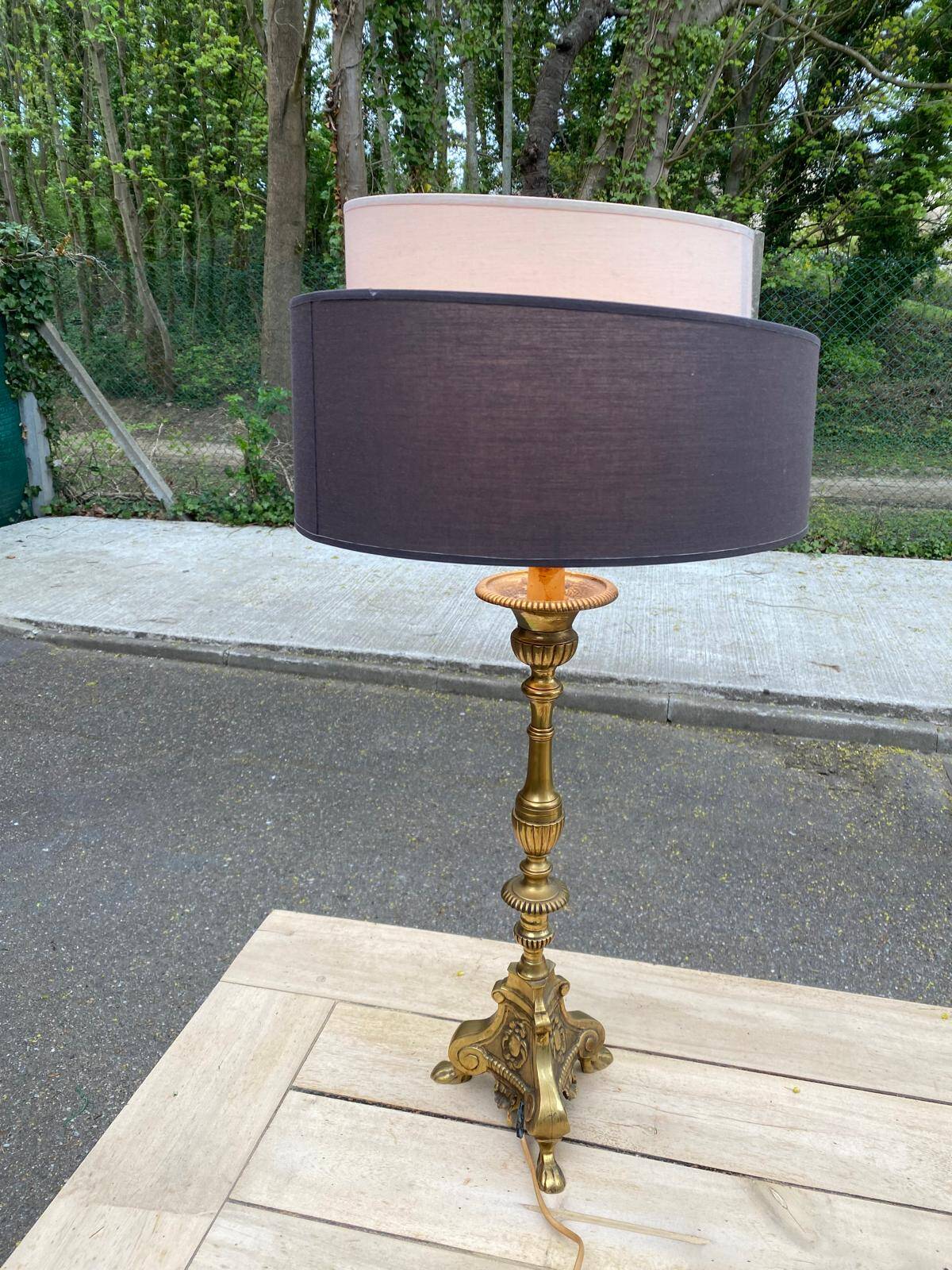 Vintage candle holder lamp in gilded bronze from the 19th century.