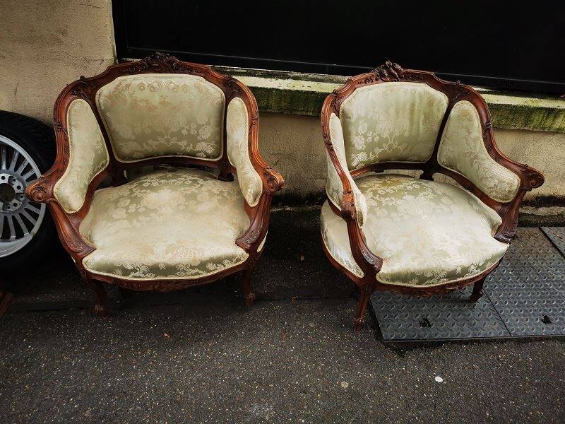 Two-seater bench + two simple armchairs + five Louis XV chairs to be reupholstered