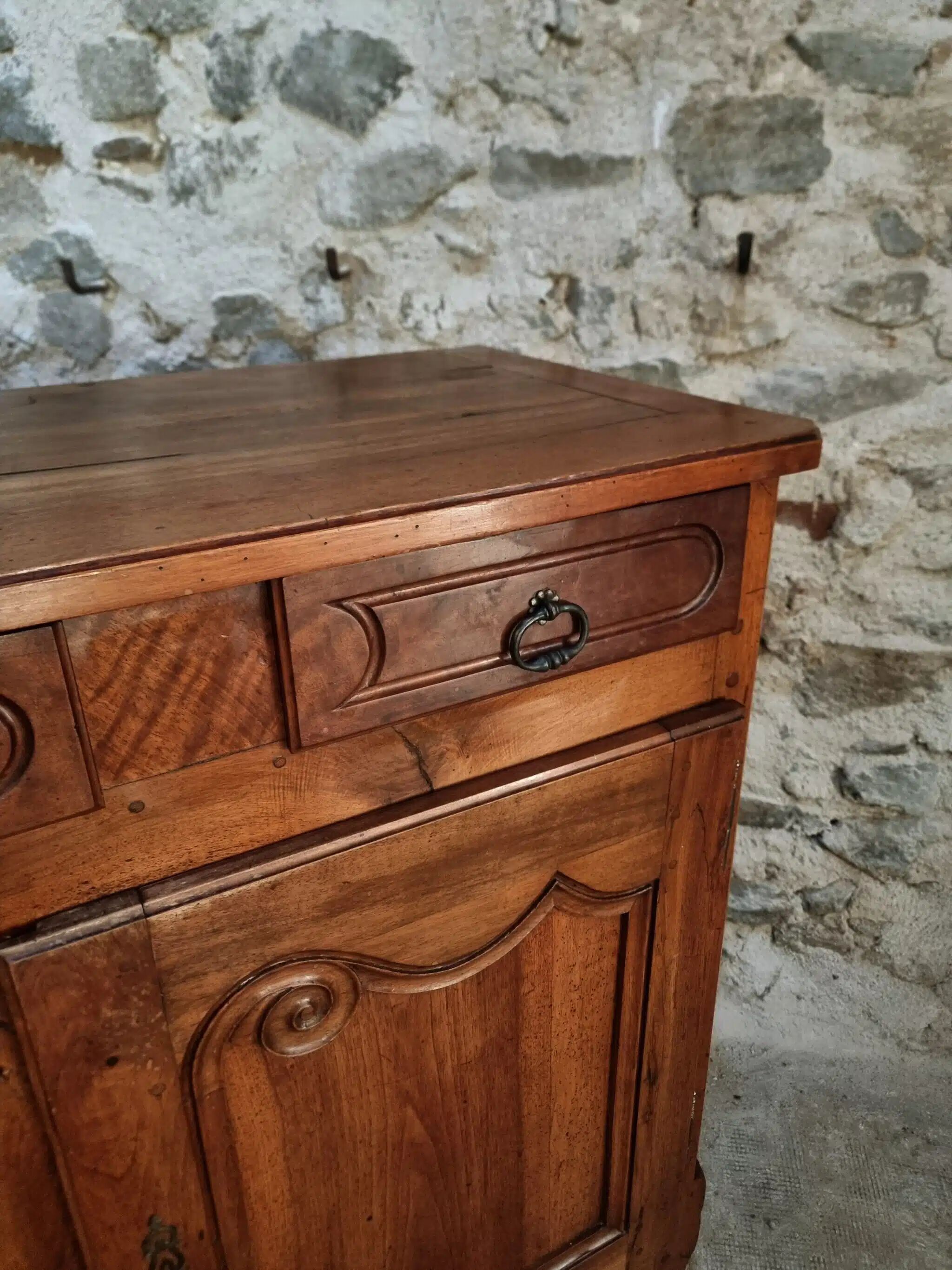 Antique Louis XV style sideboard, French sideboard, late 19th century.